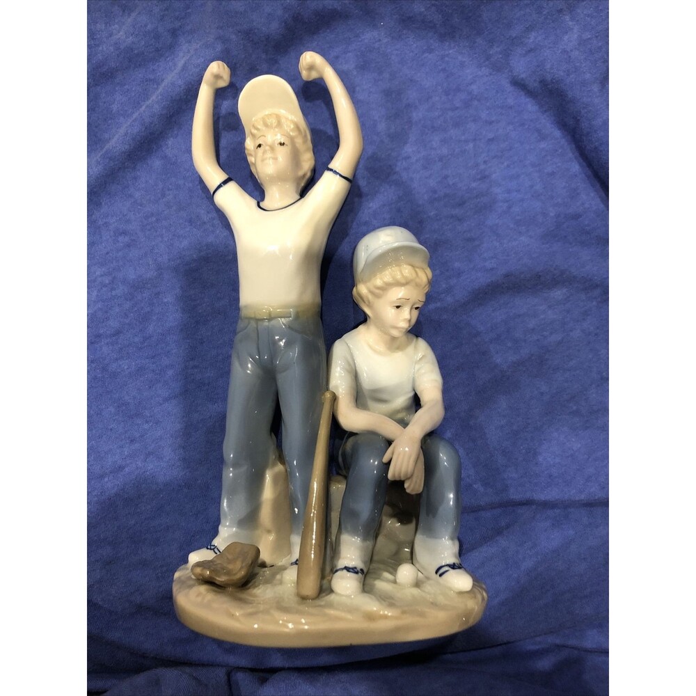 VintagePaul Sebastian Home Run Fine Porcelain Figurine 1989 Baseball Boys Winner